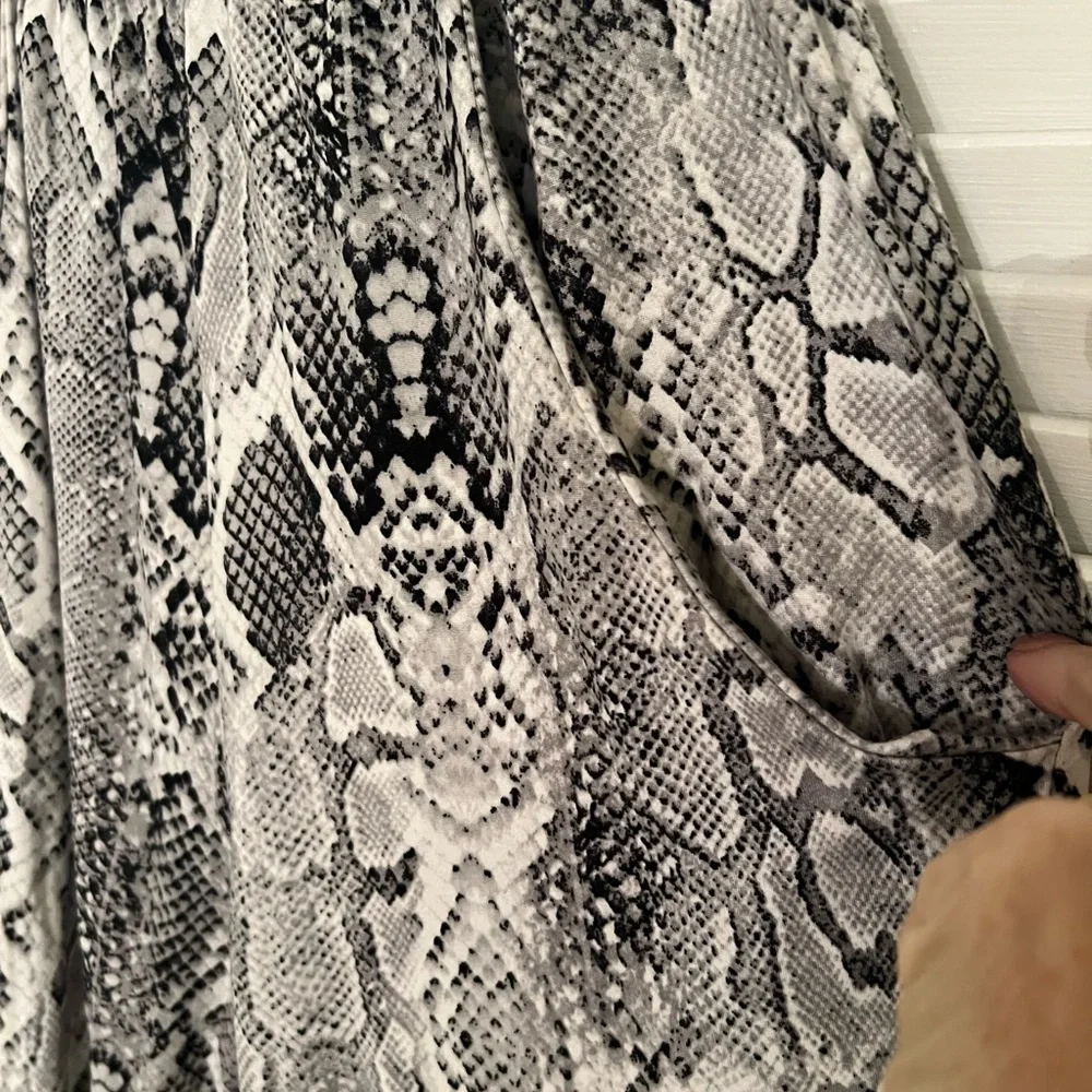 Snake/python pattern, super soft  XS jumpsuit - Picture 2 of 3